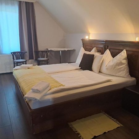 Annarosa Apartman Balatonszarszo Ngoại thất bức ảnh